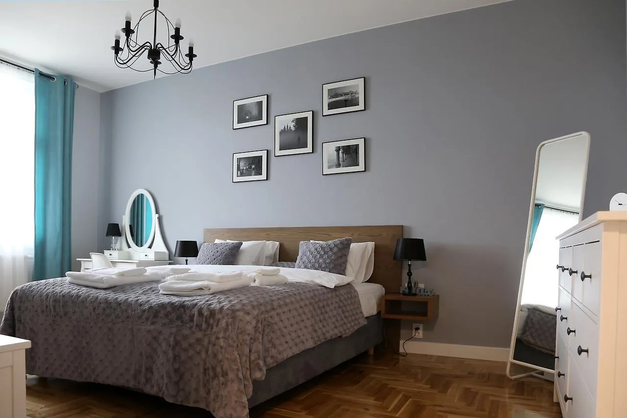 Grey Apartments Kosciuszko Krakov